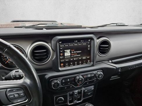 Used 2021 Jeep Wrangler Unlimited Sport AWD/4WD image 15