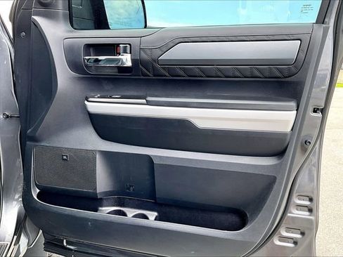 Used 2021 Toyota Tundra Platinum image 12