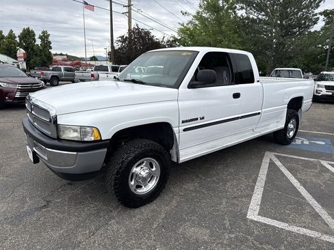 Used 2000 Dodge Ram 2500 Truck 4x4 Quad Cab image 2