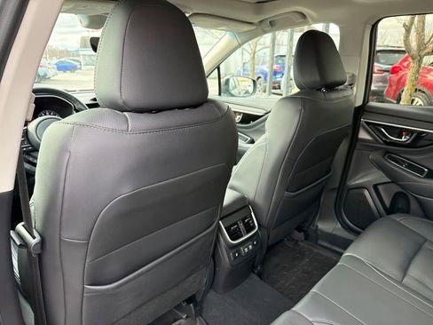 Used 2020 Subaru Outback Limited image 24