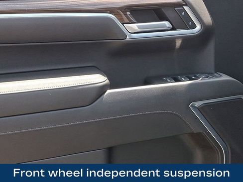 Used 2022 Chevrolet Silverado 1500 RST w/ Max Trailering Package AWD/4WD image 23