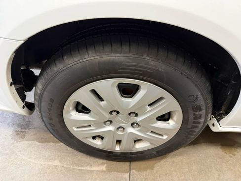 Used 2016 Dodge Grand Caravan SE w/ Quick Order Package 29E SE image 30