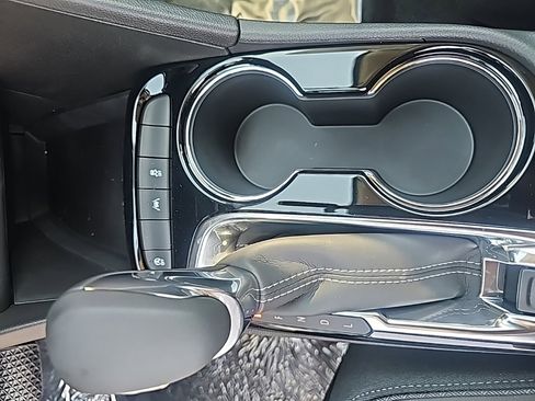New 2025 Buick Encore GX Preferred image 23