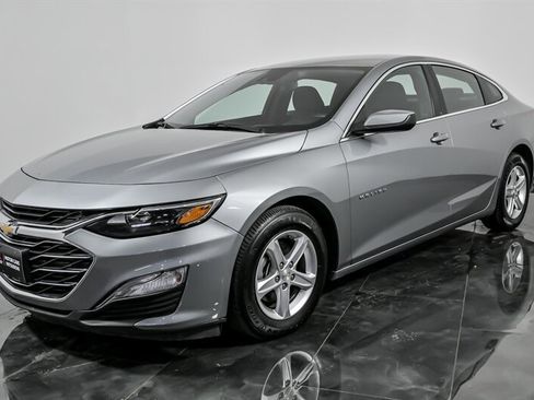 Used 2024 Chevrolet Malibu LS image 5