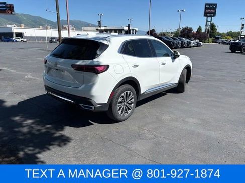 Used 2024 Buick Envision Preferred AWD/4WD image 4
