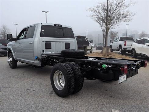 New 2026 RAM 3500 Tradesman image 6