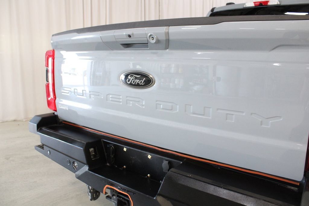 Used 2024 Ford F350 Lariat w/ Lariat Ultimate Package AWD/4WD image 32