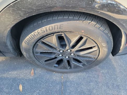 Used 2025 Ford Mustang Mach-E Premium w/ Sport Appearance Package image 4