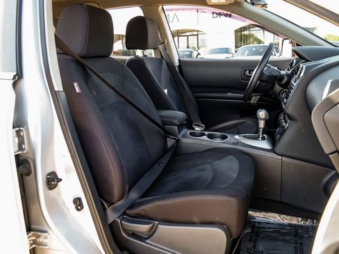 Used 2015 Nissan Rogue S w/ Convenience Package image 34