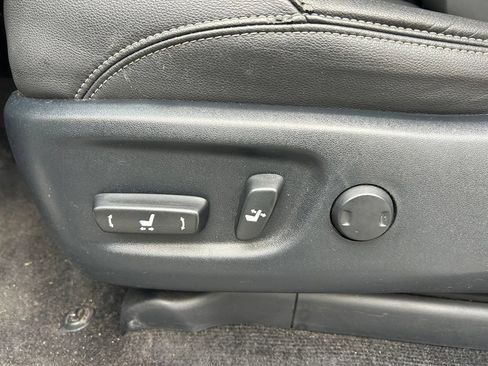 Used 2019 Toyota 4Runner SR5 Premium AWD/4WD image 52