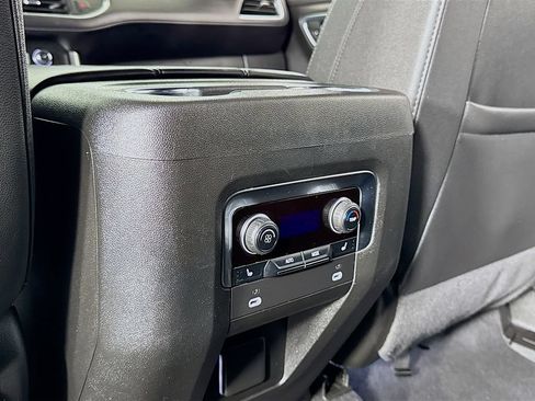Used 2024 Chevrolet Tahoe Z71 w/ Luxury Package AWD/4WD image 19