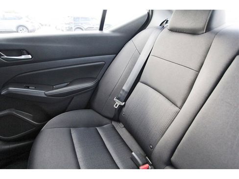 Used 2022 Nissan Altima 2.5 SV image 11