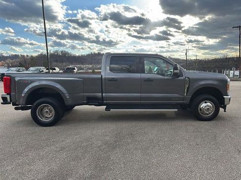 Used 2023 Ford F350 XLT image 5