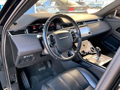 Used 2020 Land Rover Range Rover Evoque SE image 17