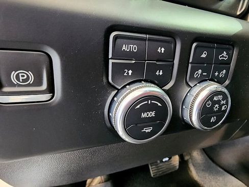 Used 2023 GMC Sierra 1500 Denali w/ Denali Reserve Package image 30