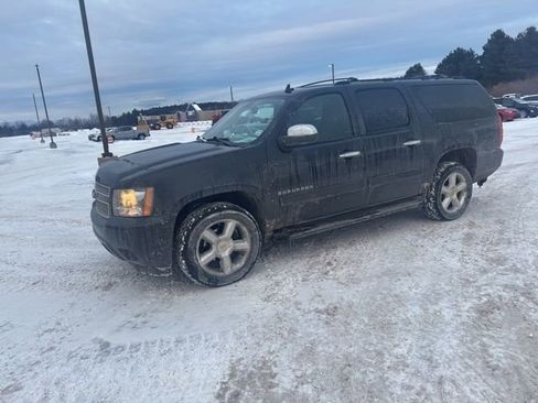 Used 2013 Chevrolet Suburban LS w/ All-Star Edition image 5