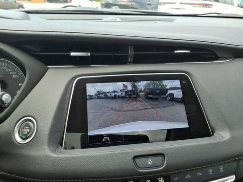 Used 2023 Cadillac XT4 Premium Luxury w/ Sun And Sound Package AWD/4WD image 10