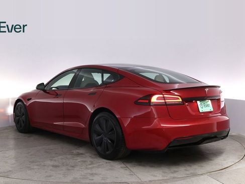 Used 2022 Tesla Model S Plaid image 17