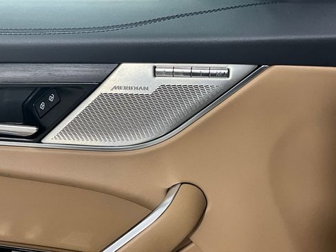 Used 2023 Jaguar F-PACE S AWD/4WD image 18