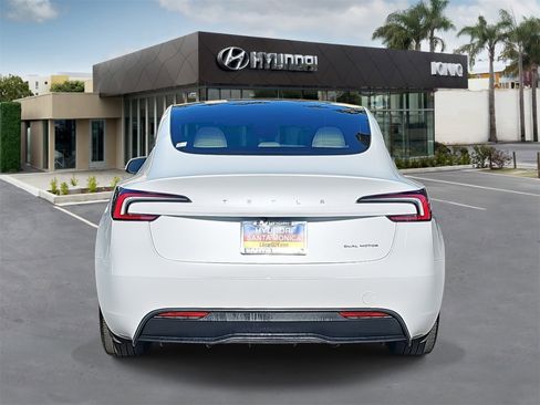 Used 2024 Tesla Model 3 Long Range image 4