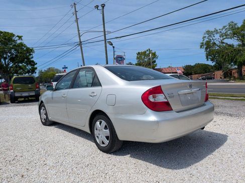 Used 2002 Toyota Camry LE image 7