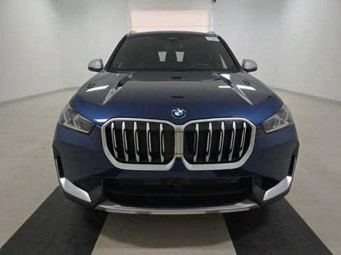 Used 2024 BMW X1 xDrive28i w/ Convenience Package AWD/4WD image 2