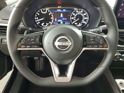 New 2025 Nissan Altima 2.5 SR w/ SR Premium Package image 22