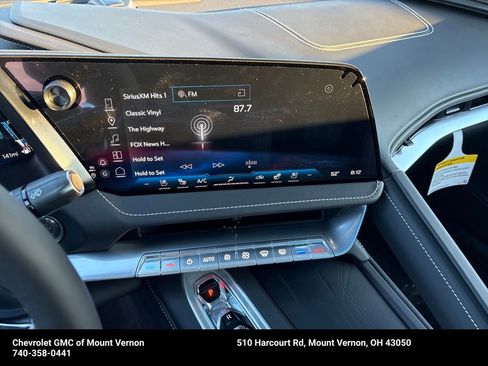 New 2026 Chevrolet Corvette Stingray Premium Cpe w/ Z51 Performance Package image 17