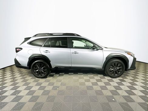 Certified 2025 Subaru Outback Onyx Edition image 11
