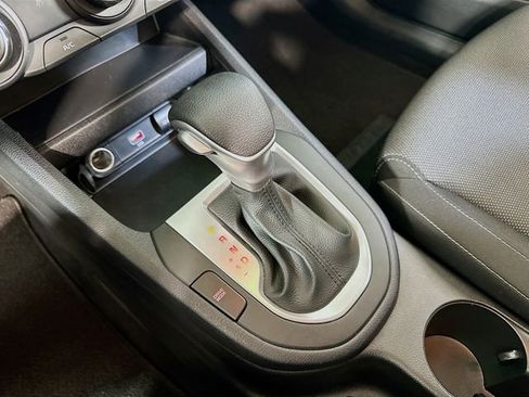 Used 2023 Kia Forte LXS w/ LXS Technology Package image 18