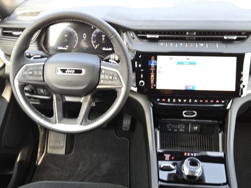 New 2026 Jeep Grand Cherokee L 4WD image 31