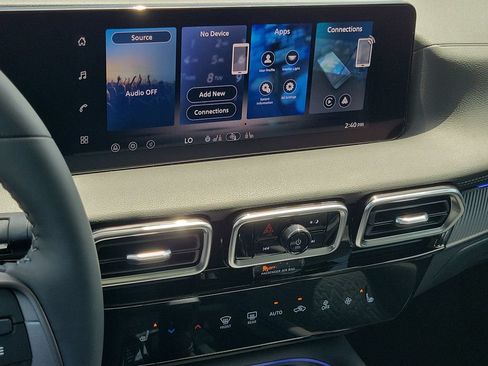 New 2026 Nissan Sentra SV w/ SV Convenience Package FWD image 28