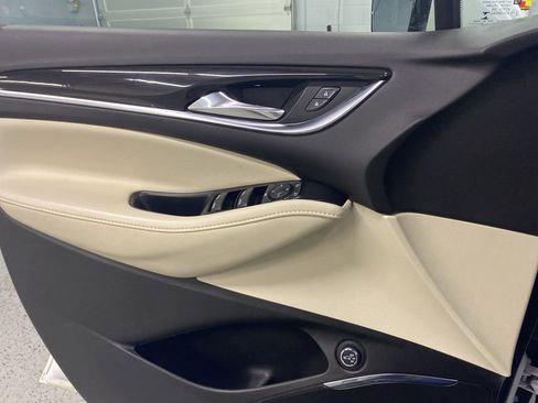 Used 2023 Buick Enclave Essence w/ Experience Buick Package image 22