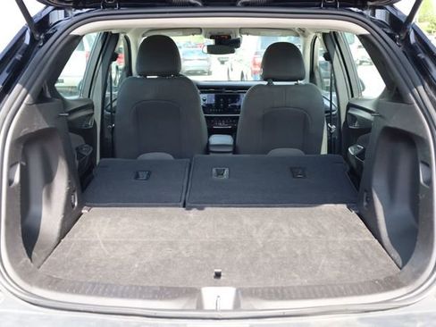Used 2023 Chevrolet Bolt EUV LT FWD image 32