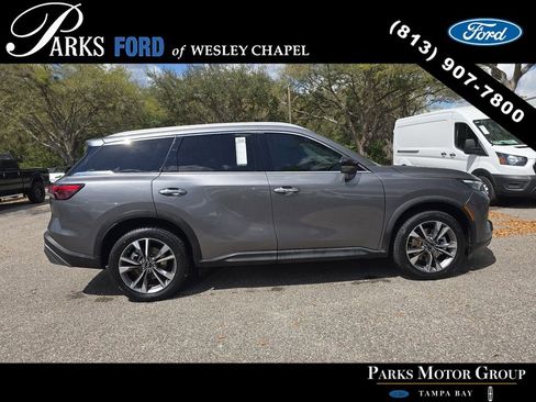 Used 2022 INFINITI QX60 Luxe image 3