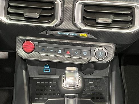 Used 2024 Ford Mustang Premium image 38