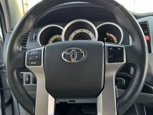 Used 2012 Toyota Tacoma PreRunner w/ TRD Off-Road Pkg image 27