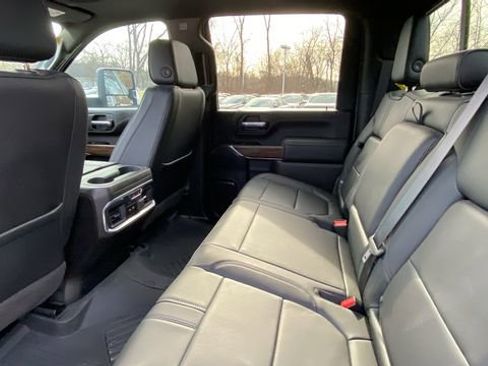 Used 2022 Chevrolet Silverado 2500 High Country w/ Z71 Off-Road Package image 31