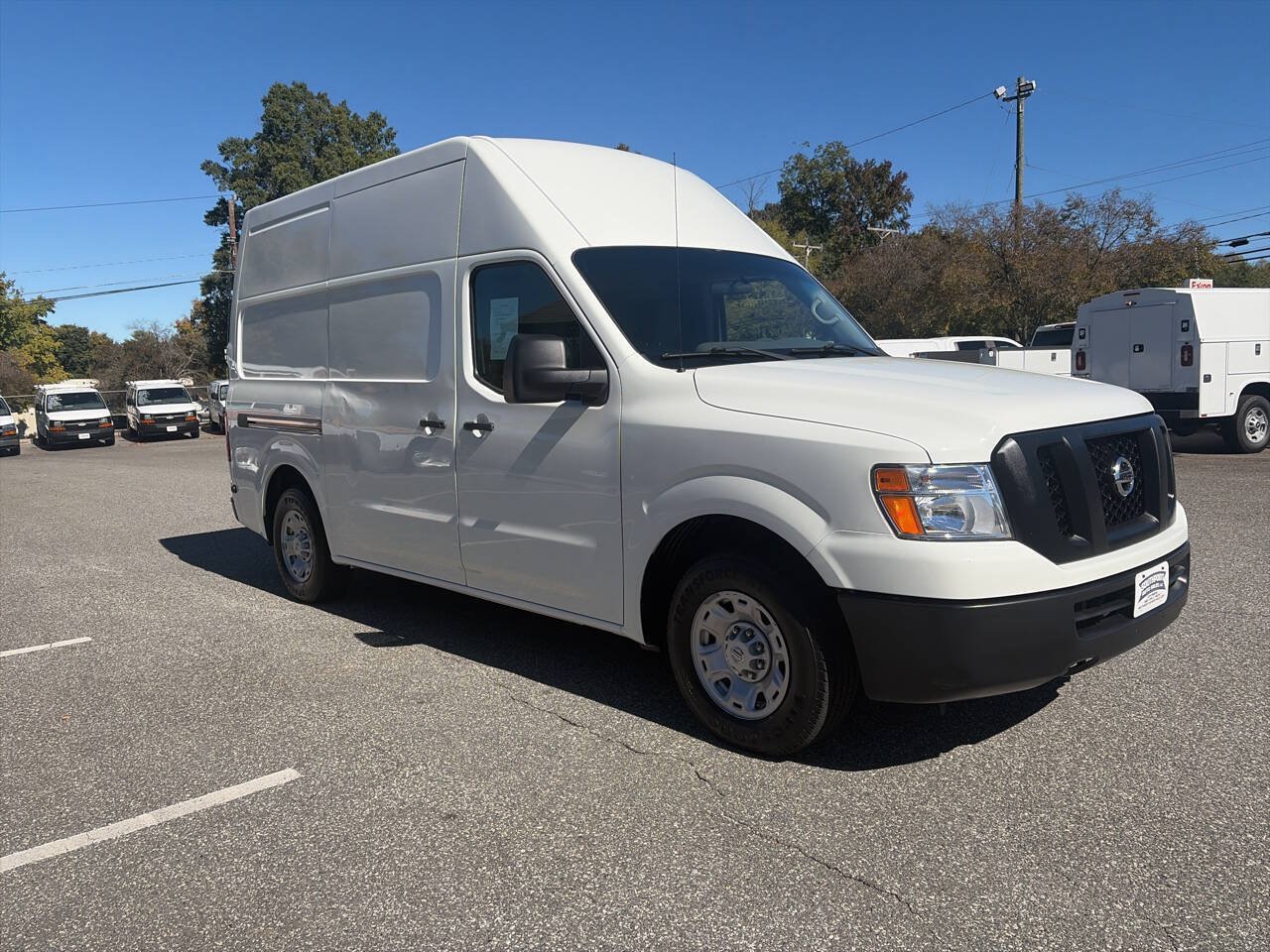Used 2020 Nissan NV 2500 SV w/ Back Door Glass Package RWD image 8