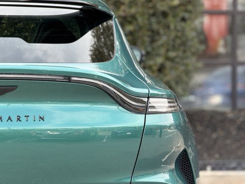 Used 2023 Aston Martin DBX 707 image 16