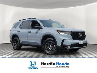 Used 2025 Honda Pilot TrailSport