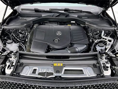 New 2026 Mercedes-Benz GLC 300 4MATIC image 14