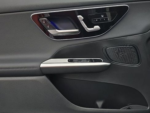 New 2026 Mercedes-Benz GLC 300 4MATIC image 12