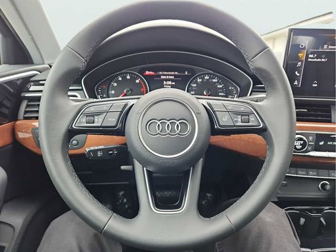 Used 2023 Audi A4 2.0T Premium w/ Convenience Package image 17