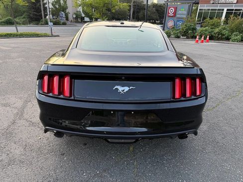 Used 2016 Ford Mustang Premium RWD image 9