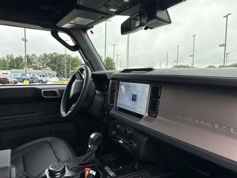 New 2026 Ford Bronco Outer Banks AWD/4WD image 14