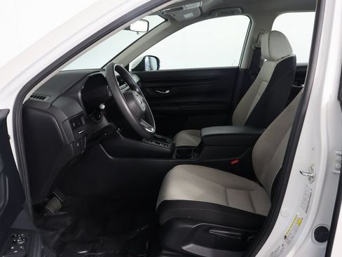 Used 2023 Honda CR-V LX image 8