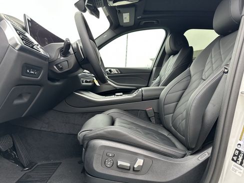 New 2026 BMW X5 xDrive40i w/ Premium Package image 14