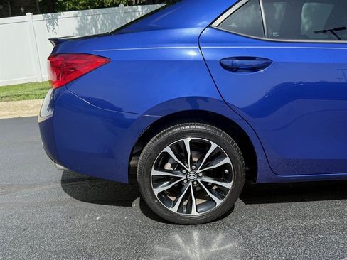 Used 2019 Toyota Corolla SE FWD image 32
