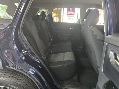 Used 2026 Nissan Rogue SV AWD/4WD image 17